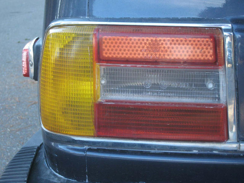 Illustration for article titled 1976 BMW 2002